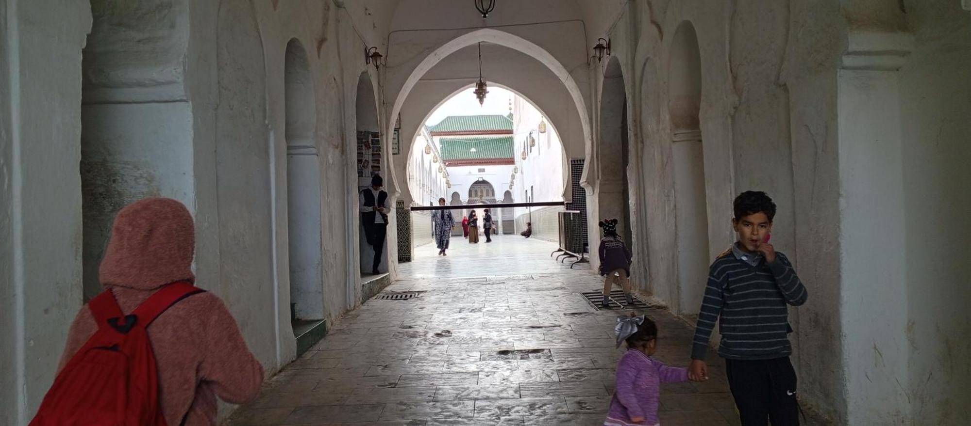 ホテル Moulay Idriss エクステリア 写真