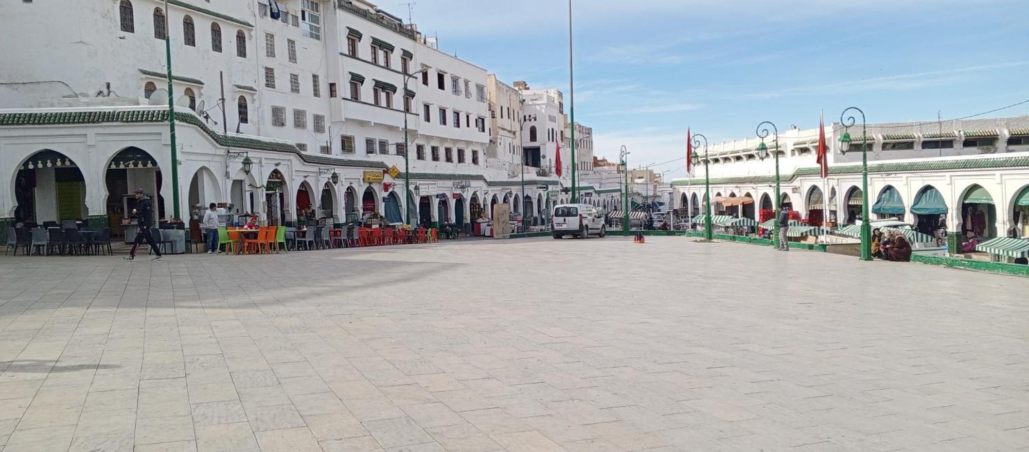 ホテル Moulay Idriss エクステリア 写真